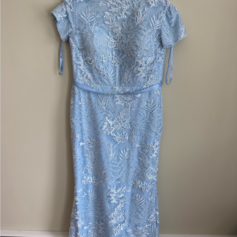 Elegant Blue Lace Dress